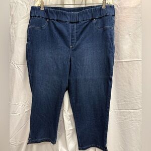Chicos Pull-on Denim Capris